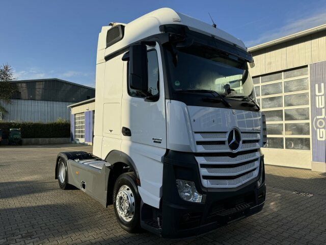 Mercedes-Benz Actros 1845 SZM 4x2 Streamspace *Retarder - 牵引车:图1 Mercedes-Benz Actros 1845 SZM 4x2 Streamspace *Retarder - 牵引车:图1