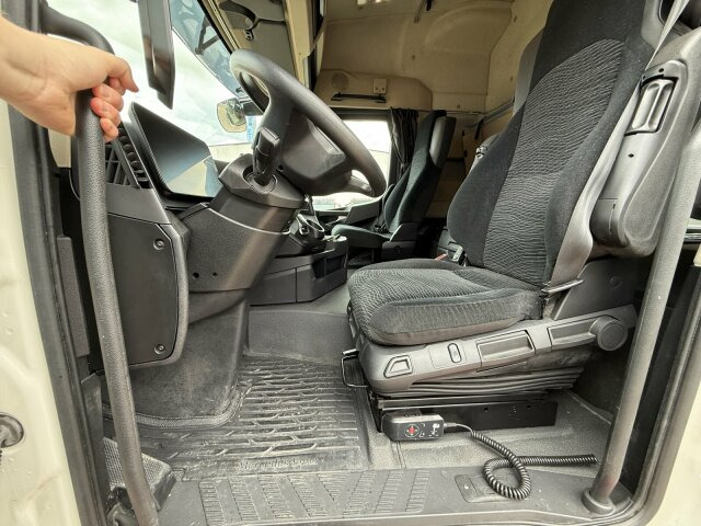 牵引车 Mercedes-Benz Actros 1846 Euro 6 SZM Retarder:图13 牵引车 Mercedes-Benz Actros 1846 Euro 6 SZM Retarder:图13