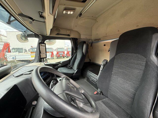 牵引车 Mercedes-Benz Actros 1846 Euro 6 SZM Retarder:图14 牵引车 Mercedes-Benz Actros 1846 Euro 6 SZM Retarder:图14