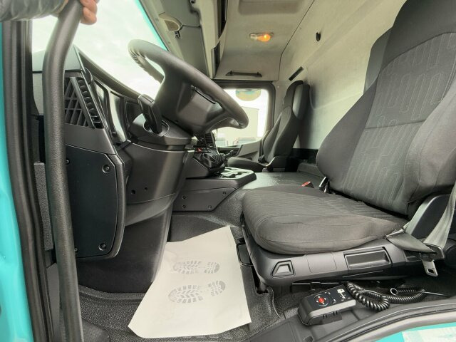 牵引车 Mercedes-Benz Antos 2136 4x2 SZM Superlight：图13