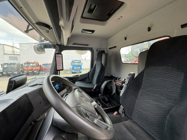 Mercedes-Benz Arocs 3246 8x4 Abrollkipper Kran Palfinger 19001 - 吊钩升降车, 起重车:图3 Mercedes-Benz Arocs 3246 8x4 Abrollkipper Kran Palfinger 19001 - 吊钩升降车, 起重车:图3