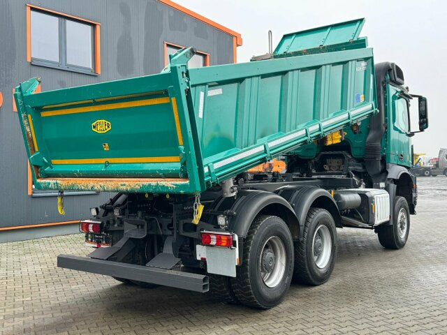 Mercedes-Benz Arocs 3351 6x6 Kipper Bordmatic Meiller - 翻斗车:图3 Mercedes-Benz Arocs 3351 6x6 Kipper Bordmatic Meiller - 翻斗车:图3