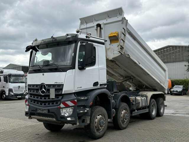 Mercedes-Benz Arocs 4145 8x8 Muldenkipper MEILLER - 翻斗车:图4 Mercedes-Benz Arocs 4145 8x8 Muldenkipper MEILLER - 翻斗车:图4