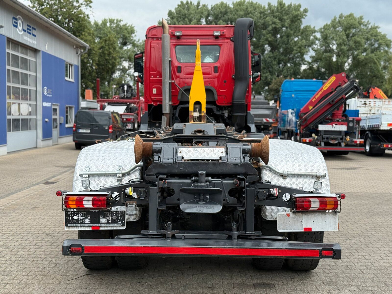 Mercedes-Benz Arocs 4158 8x4 Abrollkipper Palfinger Knickarm - 吊钩升降车:图4 Mercedes-Benz Arocs 4158 8x4 Abrollkipper Palfinger Knickarm - 吊钩升降车:图4