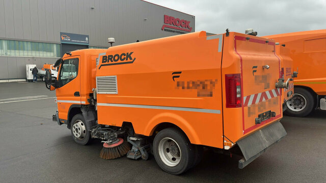 Mitsubishi Canter FUSO Kehrmaschine BROCK SL140 4 m³ - 道路清扫机:图1 Mitsubishi Canter FUSO Kehrmaschine BROCK SL140 4 m³ - 道路清扫机:图1