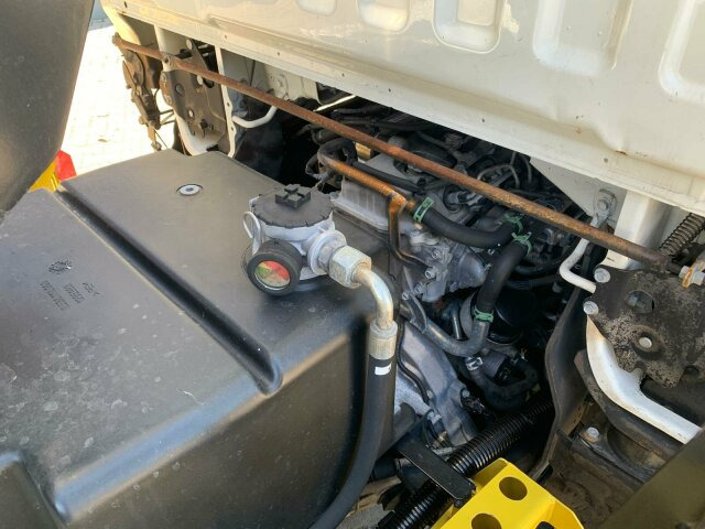 Nissan Cabstar 4x2 Ruthmann Steiger TB 270 - 车载空中平台:图4 Nissan Cabstar 4x2 Ruthmann Steiger TB 270 - 车载空中平台:图4