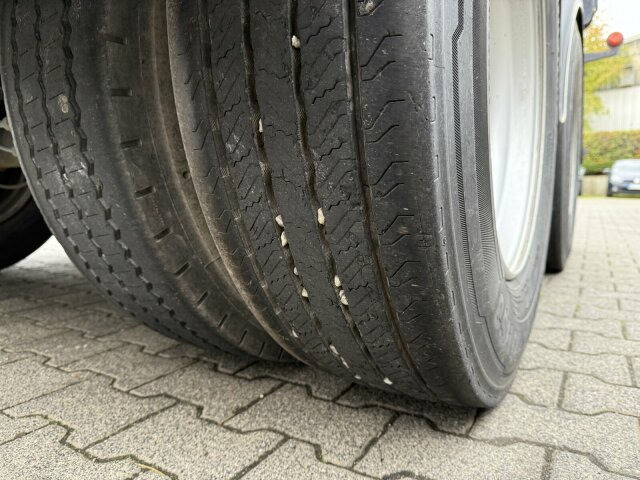 PAVIC HTA 27 Holzanhänger 3 Achse 27.000 Kg - 木材运输拖车:图2 PAVIC HTA 27 Holzanhänger 3 Achse 27.000 Kg - 木材运输拖车:图2