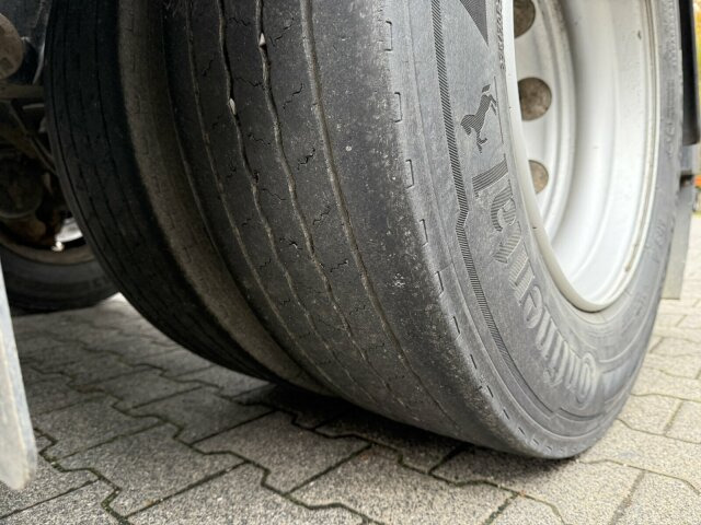 PAVIC HTA 27 Holzanhänger 3 Achse 27.000 Kg - 木材运输拖车:图3 PAVIC HTA 27 Holzanhänger 3 Achse 27.000 Kg - 木材运输拖车:图3