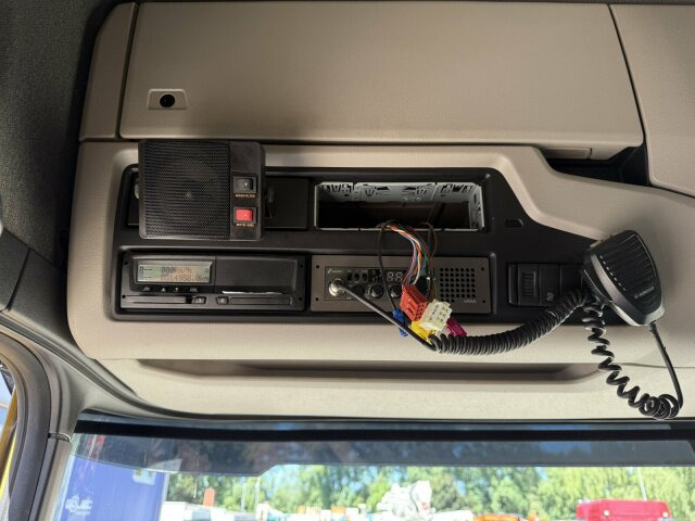 Scania G450 4x2 Euro 6 SZM Kipphydraulik Blatt/ Luft - 牵引车:图4 Scania G450 4x2 Euro 6 SZM Kipphydraulik Blatt/ Luft - 牵引车:图4