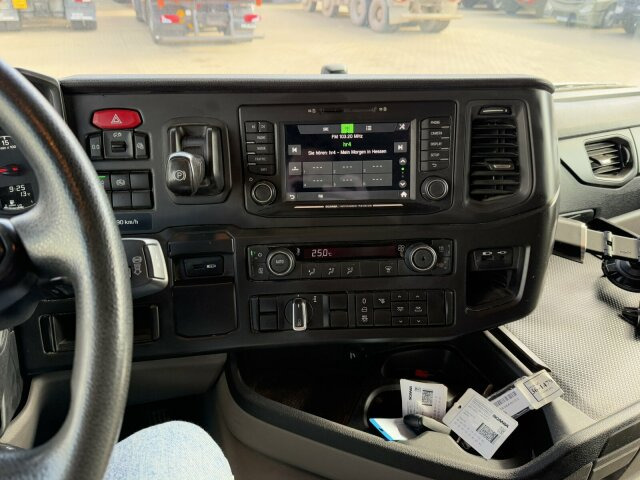 Scania G450 4x2 Euro 6 SZM Kipphydraulik Blatt/ Luft - 牵引车:图3 Scania G450 4x2 Euro 6 SZM Kipphydraulik Blatt/ Luft - 牵引车:图3