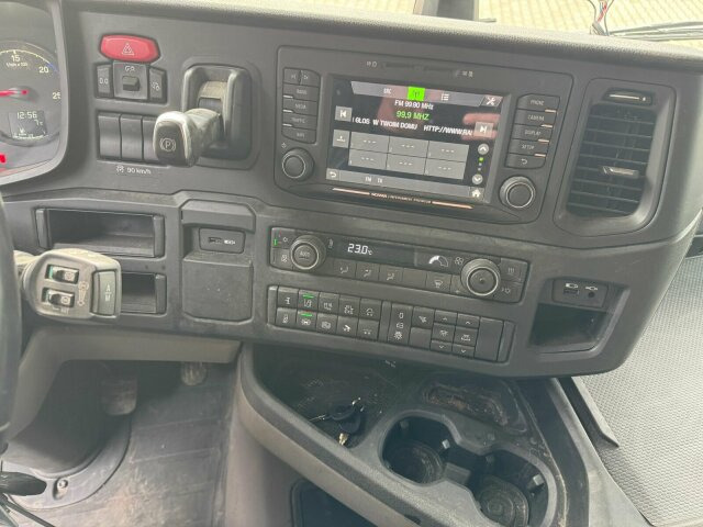 Scania R460 4x2 SZM Kipphydraulik Blatt/ Luft - 牵引车:图4 Scania R460 4x2 SZM Kipphydraulik Blatt/ Luft - 牵引车:图4