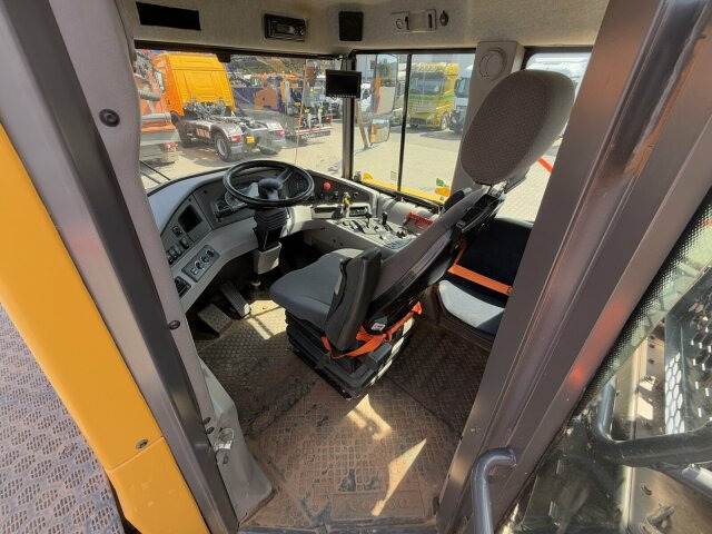 Volvo A25G Dumper 10.066 h Baujahr 2021 - 铰接式自卸车:图5 Volvo A25G Dumper 10.066 h Baujahr 2021 - 铰接式自卸车:图5