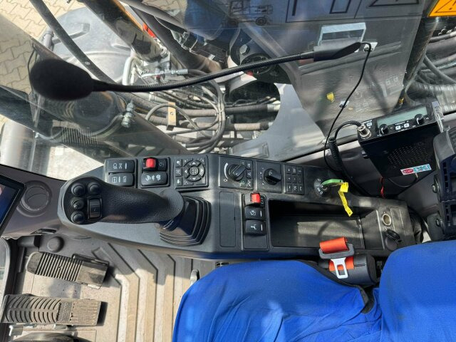 Volvo EWR150E Mobilbagger mit ROTATOR ENCONG EC319 - 轮式挖掘机:图3 Volvo EWR150E Mobilbagger mit ROTATOR ENCONG EC319 - 轮式挖掘机:图3