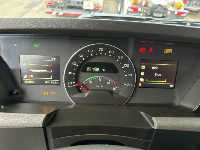 Volvo FH 510 8x4 Holztransporter Kran PENZ *Anhänger - 木材运输车, 起重车:图3 Volvo FH 510 8x4 Holztransporter Kran PENZ *Anhänger - 木材运输车, 起重车:图3