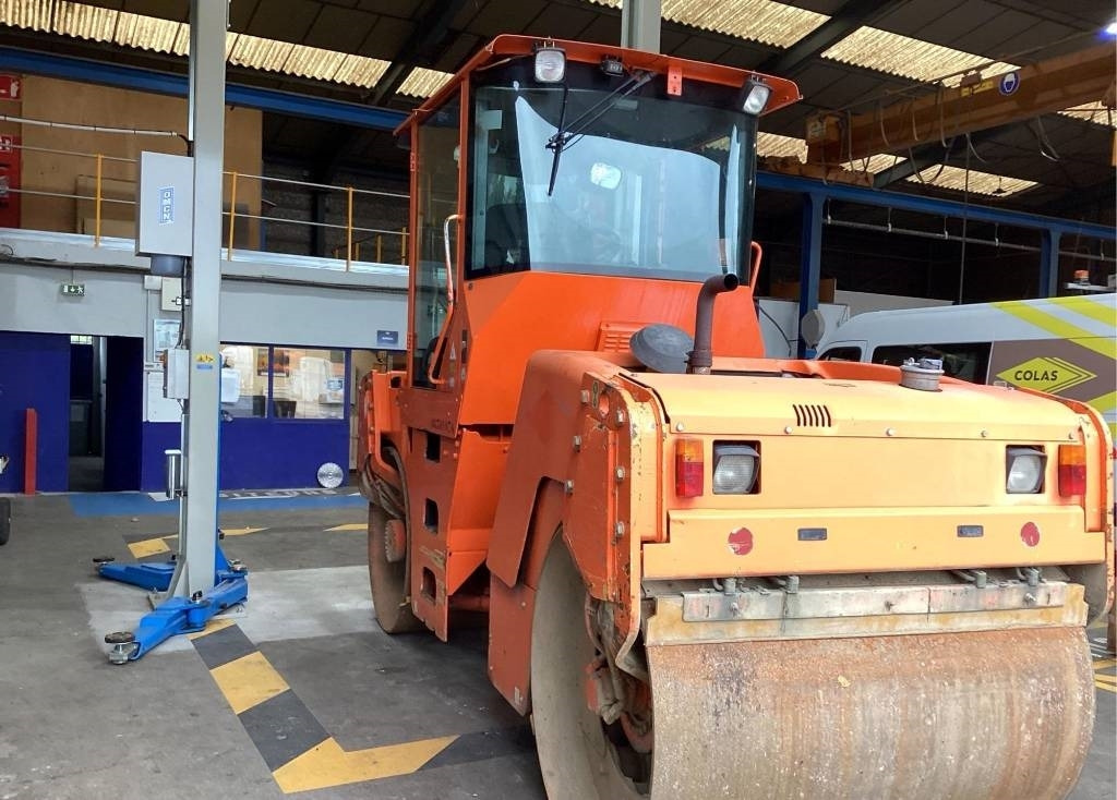 CAT CB 434 D - 压路机:图2 CAT CB 434 D - 压路机:图2