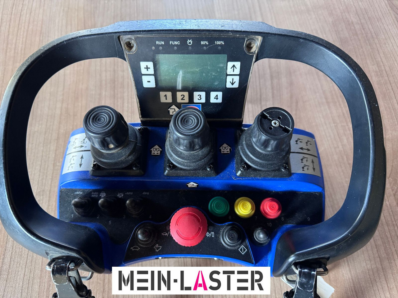 MAN Aufbau Meiller Bordmatik + HMF 1330 K4 15m Funk - 翻斗车, 起重车:图4 MAN Aufbau Meiller Bordmatik + HMF 1330 K4 15m Funk - 翻斗车, 起重车:图4