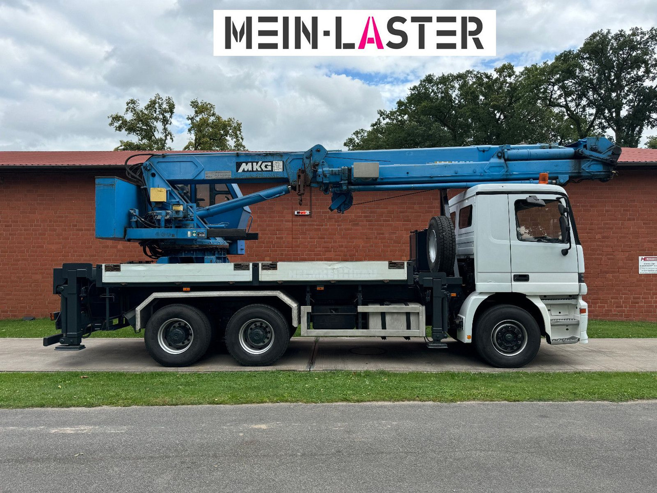 Mercedes-Benz 3335 V6 MKG 550 Ta2-a2 -46m 420 kg Funk - 起重车:图5 Mercedes-Benz 3335 V6 MKG 550 Ta2-a2 -46m 420 kg Funk - 起重车:图5