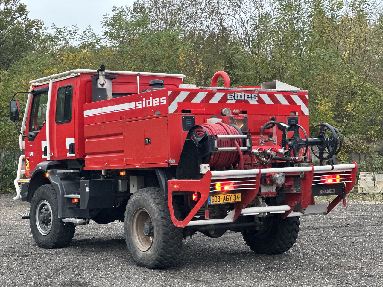 RENAULT Midlum 220 4x4 - 消防车:图4 RENAULT Midlum 220 4x4 - 消防车:图4