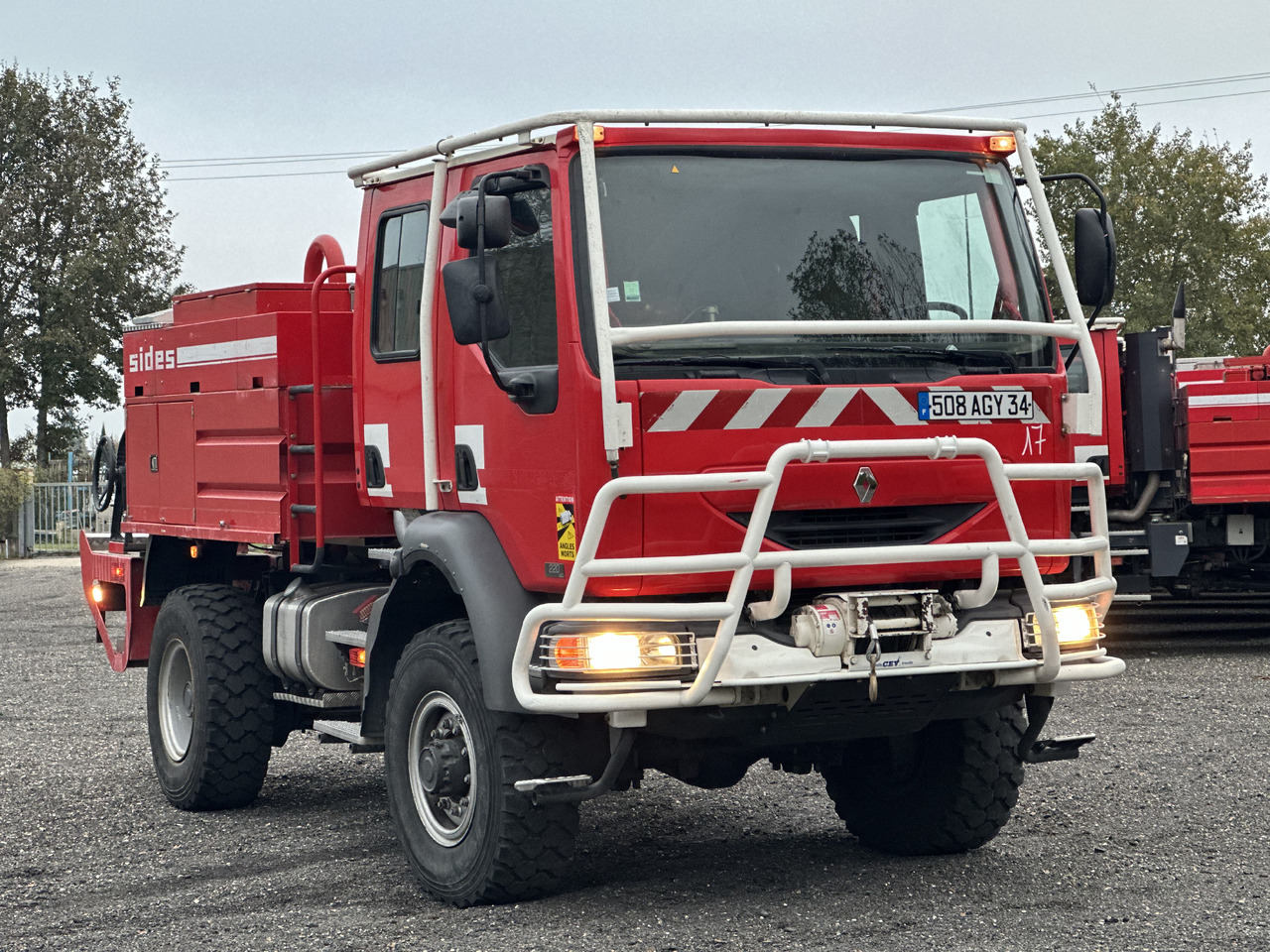 RENAULT Midlum 220 4x4 - 消防车:图1 RENAULT Midlum 220 4x4 - 消防车:图1