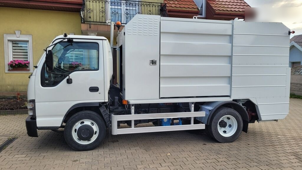 Isuzu NQR75 Container washer laveuse lavacassonetti myjka - 垃圾车:图5 Isuzu NQR75 Container washer laveuse lavacassonetti myjka - 垃圾车:图5
