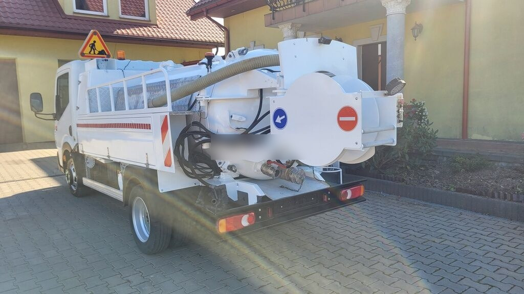 Renault Maxity 140dxi HUVER COMBI - 真空车:图4 Renault Maxity 140dxi HUVER COMBI - 真空车:图4