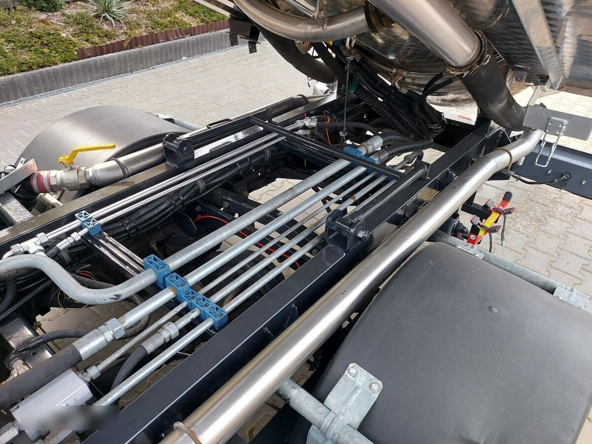 真空车 Renault Maxity Cappellotto INOX Low garage hydro combi：图31