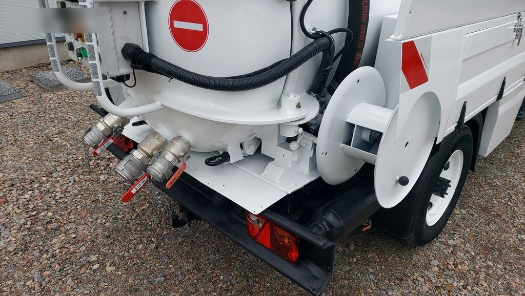 真空车 Toyota Land Cruiser COMBI HYDRO CLEANER 4x4：图11