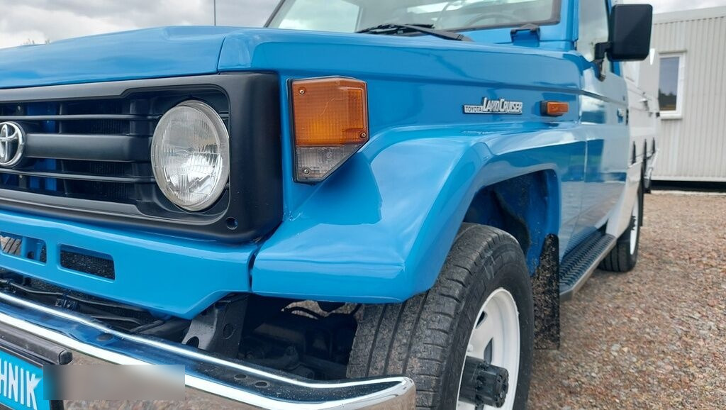 真空车 Toyota Land Cruiser COMBI HYDRO CLEANER 4x4：图28