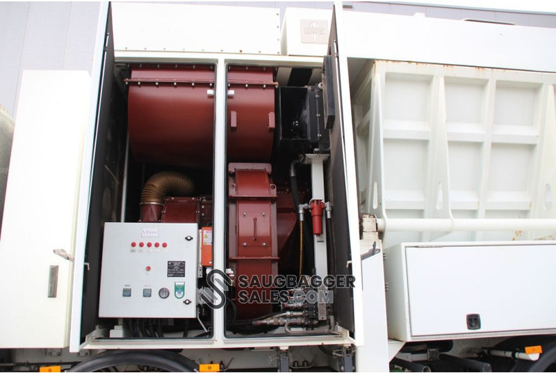 Mercedes-Benz Actros 4141 RSP 2014 Saugbagger 8x8 - 真空车:图5 Mercedes-Benz Actros 4141 RSP 2014 Saugbagger 8x8 - 真空车:图5