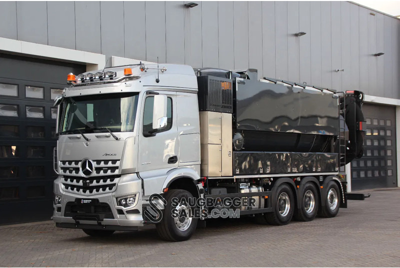 Mercedes-Benz NAAKTGEBOREN Vacu-Press 11.000 - 真空车:图1 Mercedes-Benz NAAKTGEBOREN Vacu-Press 11.000 - 真空车:图1