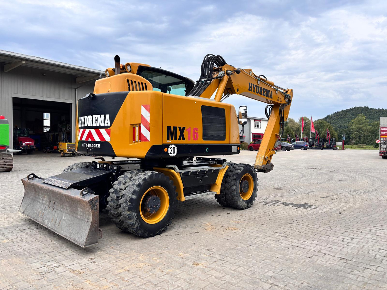 Hydrema MX 16G - 轮式挖掘机:图3 Hydrema MX 16G - 轮式挖掘机:图3