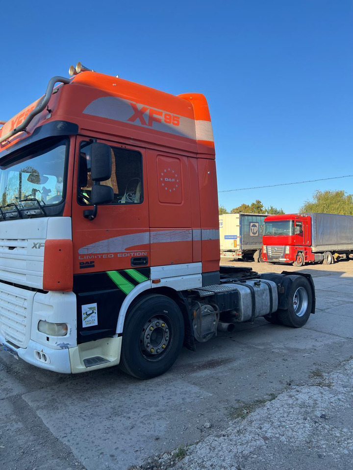 DAF XF95.430 ID1656S - 牵引车:图3 DAF XF95.430 ID1656S - 牵引车:图3