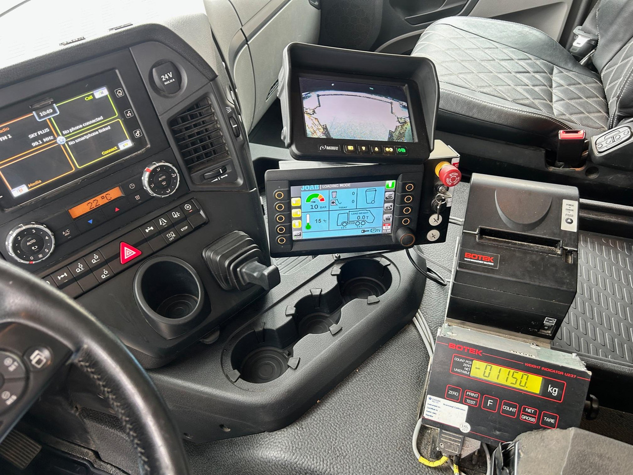 垃圾车 MERCEDES-BENZ ANTOS 2546：图20