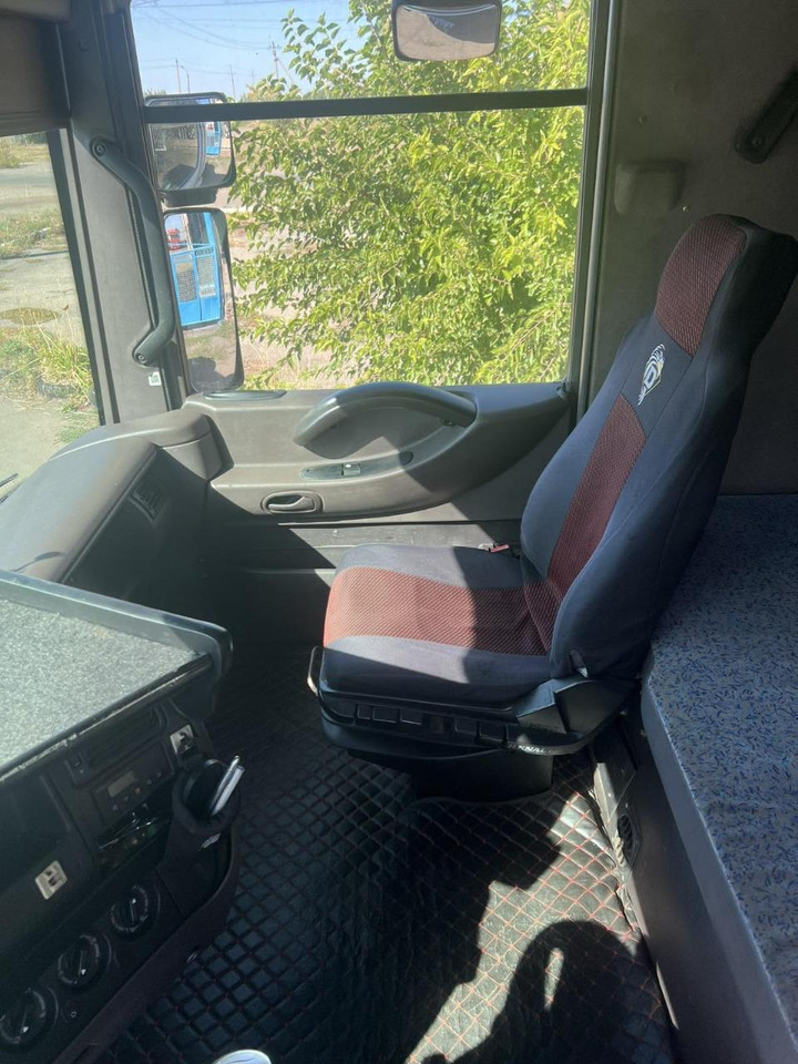 牵引车 RENAULT Magnum 440 ID1576S:图11 牵引车 RENAULT Magnum 440 ID1576S:图11