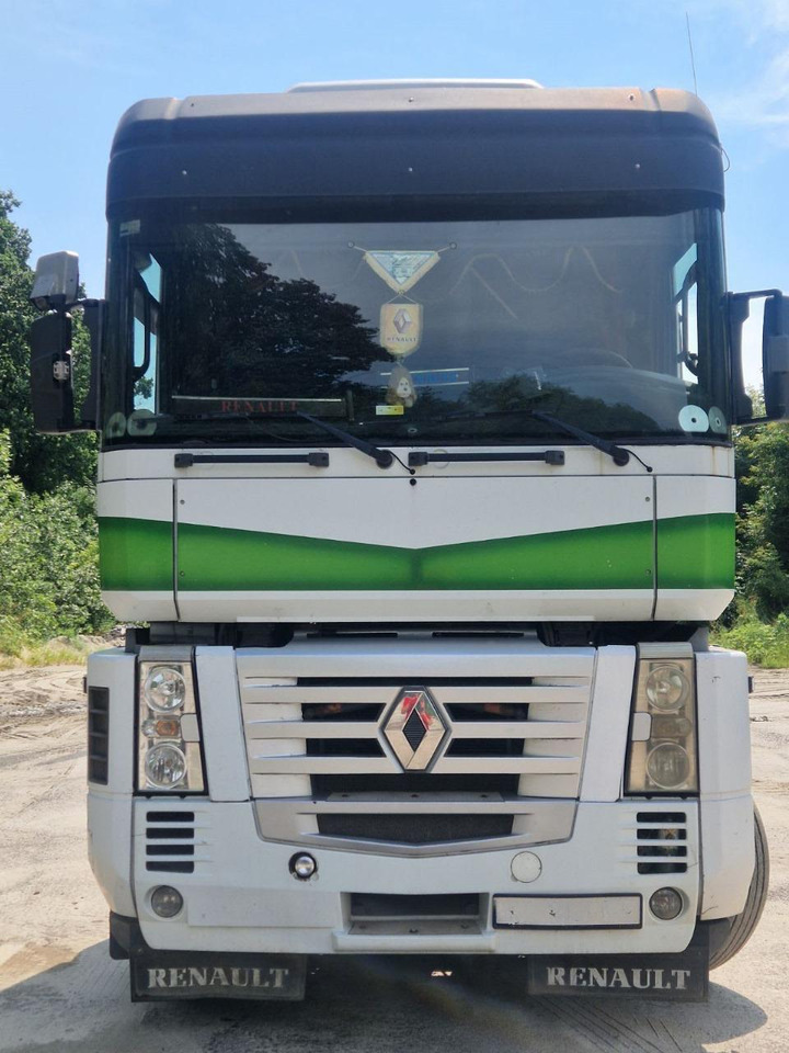 RENAULT Magnum 440 - 牵引车:图2 RENAULT Magnum 440 - 牵引车:图2