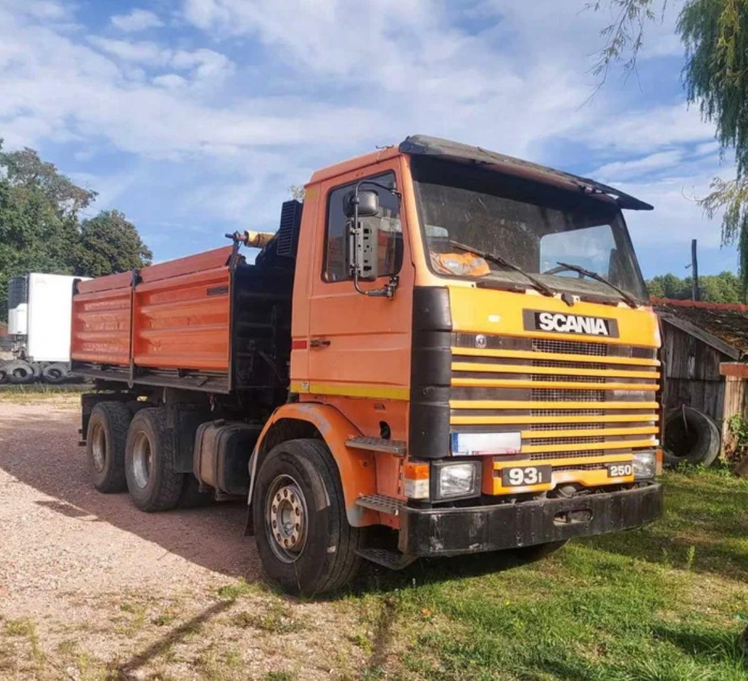 SCANIA 93.250 - 翻斗车:图1 SCANIA 93.250 - 翻斗车:图1