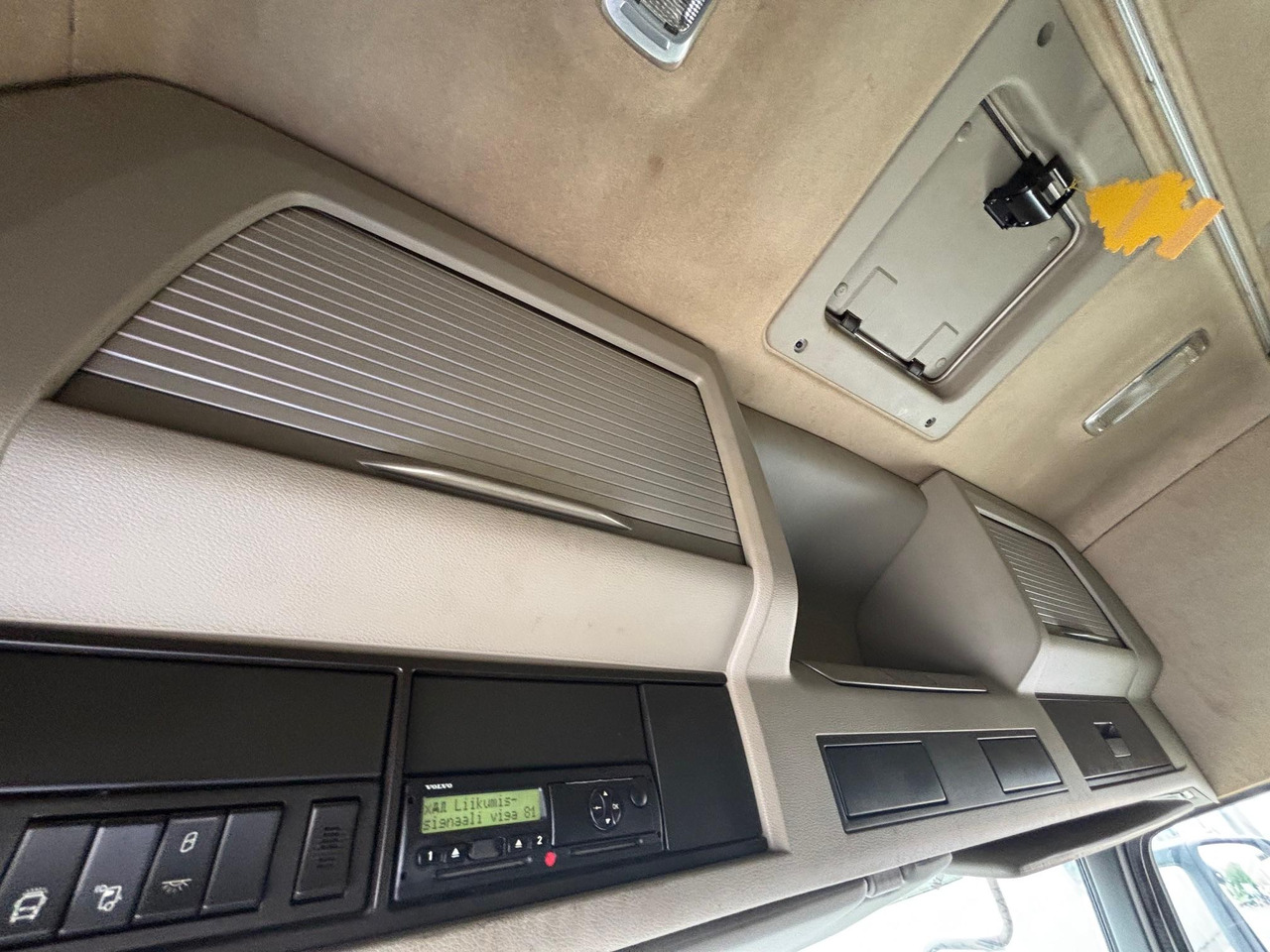 厢式卡车 VOLVO FM330：图18