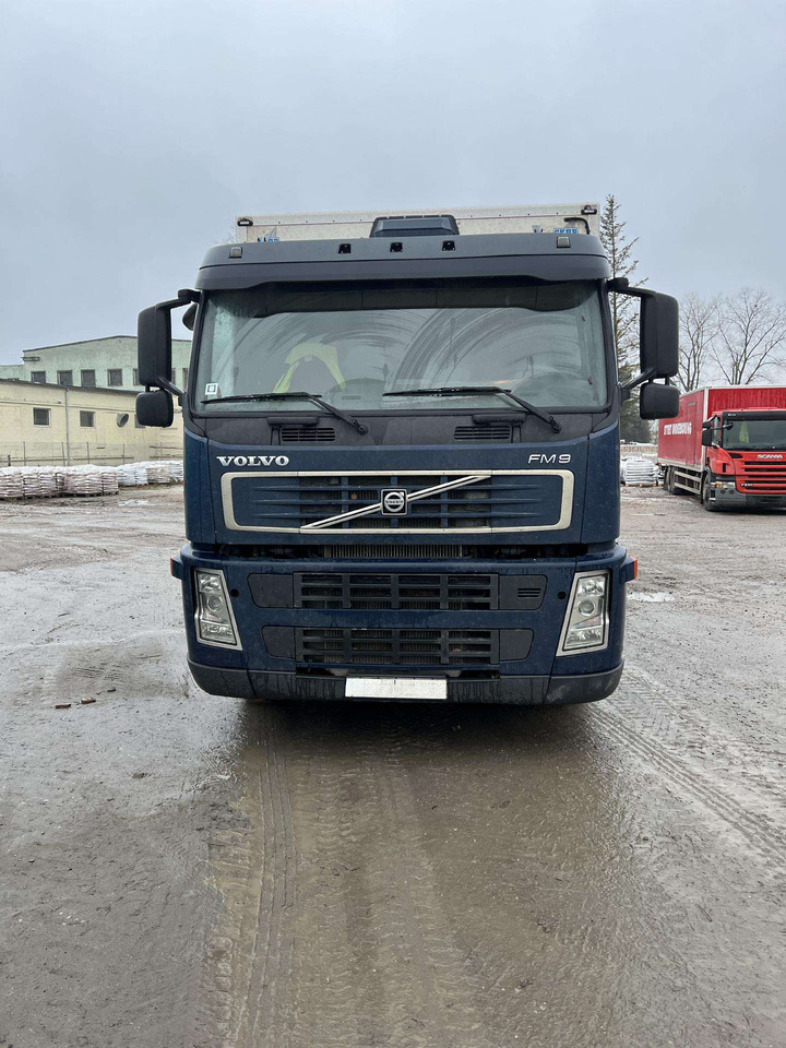 VOLVO FM9.260 - 厢式卡车:图3 VOLVO FM9.260 - 厢式卡车:图3