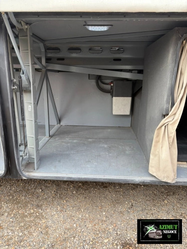 Mercedes - 长途客车:图1 Mercedes - 长途客车:图1