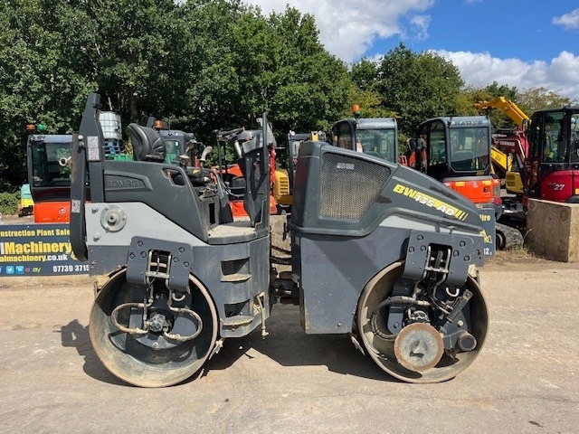 Bomag BW 135 AD-5 - 压路机:图1 Bomag BW 135 AD-5 - 压路机:图1