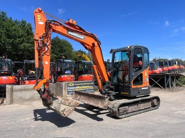 小型挖掘机 Doosan DX 63-3：图7