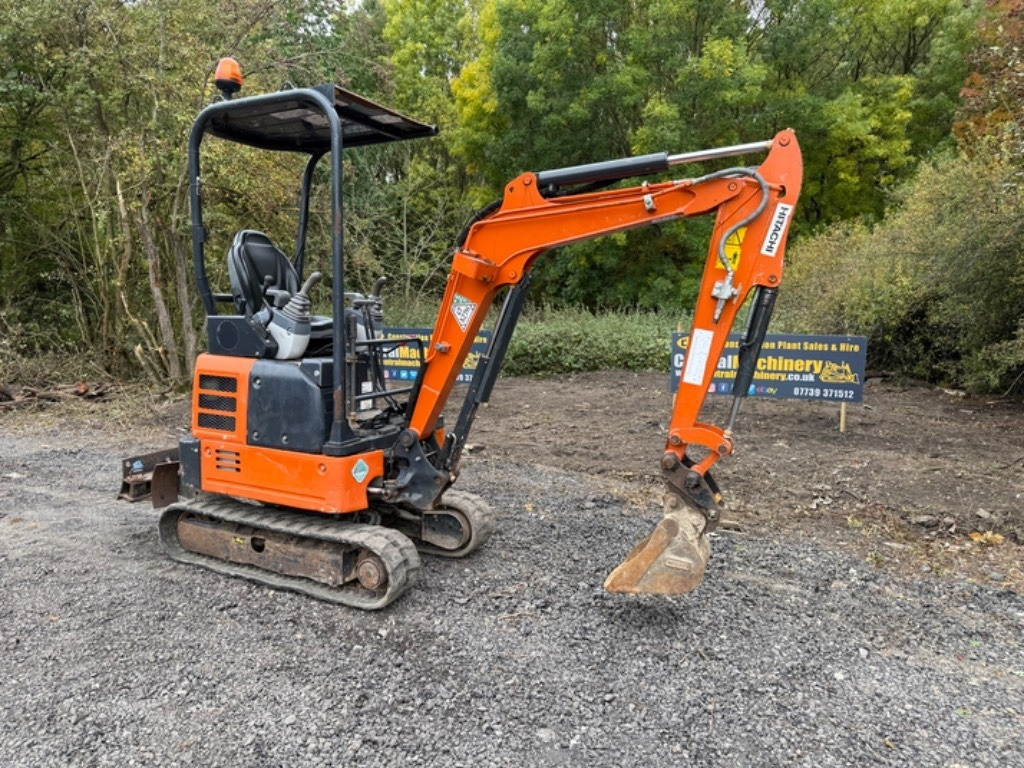 Hitachi ZX 19 U-6 - 小型挖掘机:图2 Hitachi ZX 19 U-6 - 小型挖掘机:图2