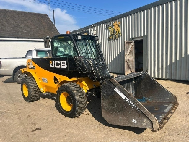 JCB 520-40 - 伸缩臂叉装车:图2 JCB 520-40 - 伸缩臂叉装车:图2