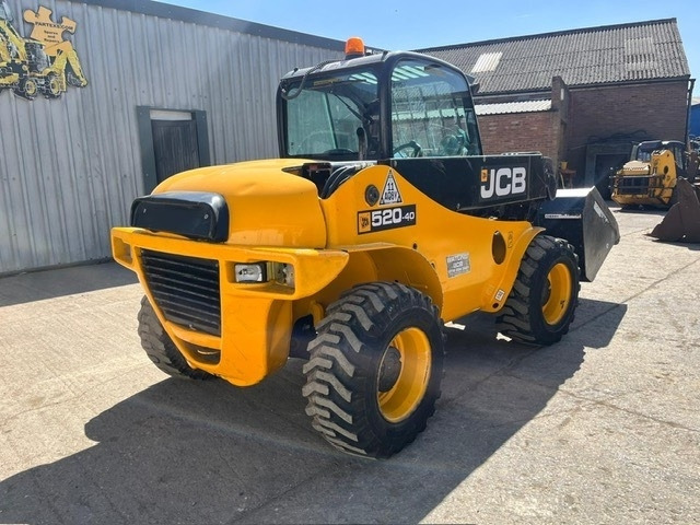 JCB 520-40 - 伸缩臂叉装车:图3 JCB 520-40 - 伸缩臂叉装车:图3