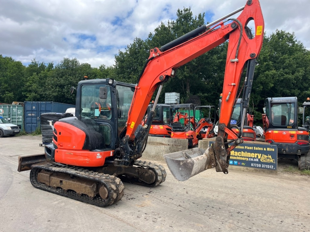 Kubota KX 057-4 - 小型挖掘机:图3 Kubota KX 057-4 - 小型挖掘机:图3