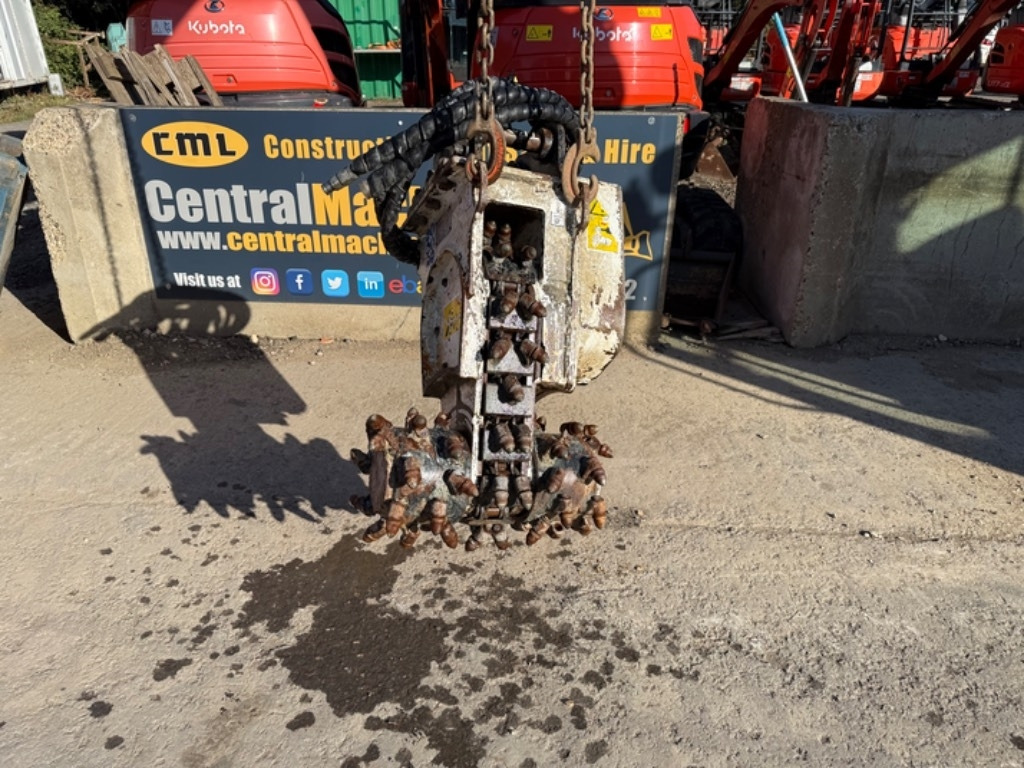 Simex TF100 - 挖沟机:图4 Simex TF100 - 挖沟机:图4