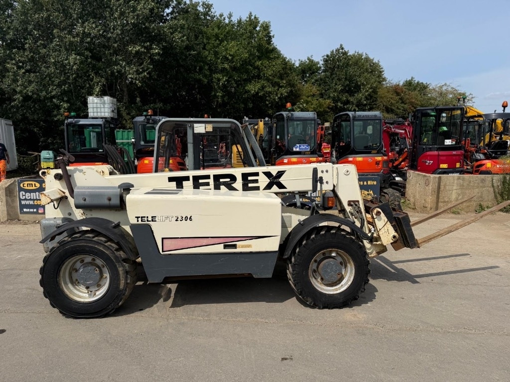 Terex 2306 - 伸缩臂叉装车:图1 Terex 2306 - 伸缩臂叉装车:图1