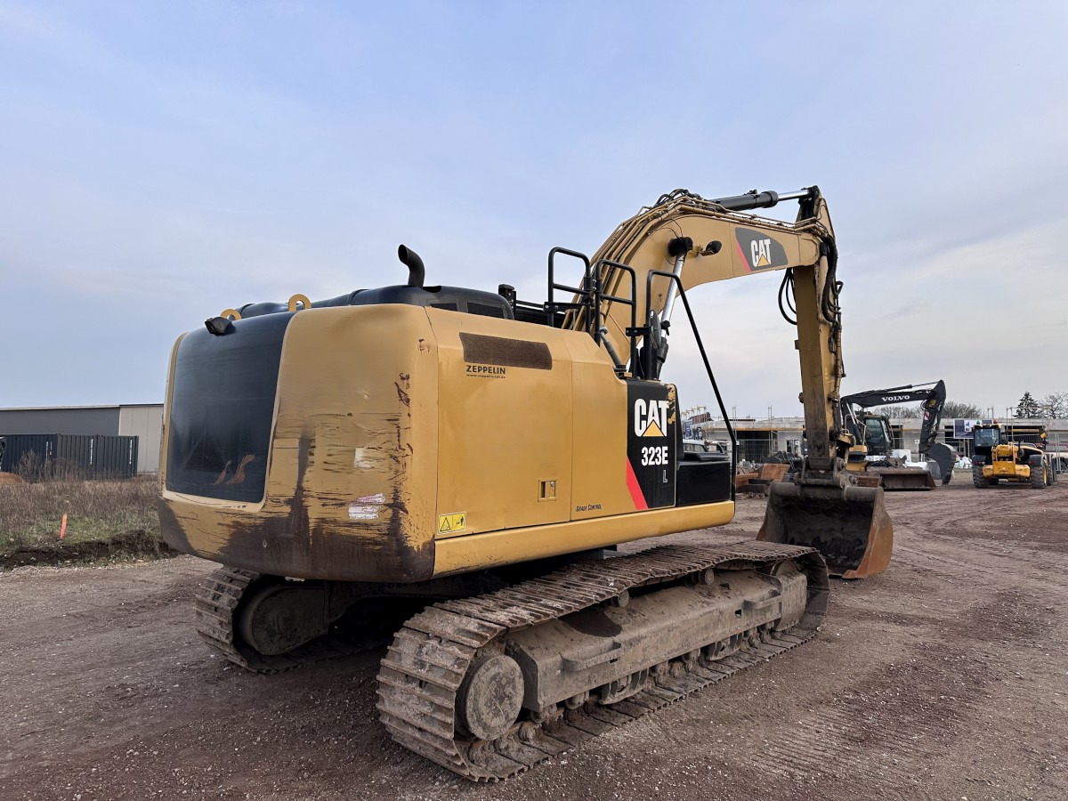 CATERPILLAR 323 EL Deutsche Maschine! Top !!! - 履带式挖掘机:图4 CATERPILLAR 323 EL Deutsche Maschine! Top !!! - 履带式挖掘机:图4