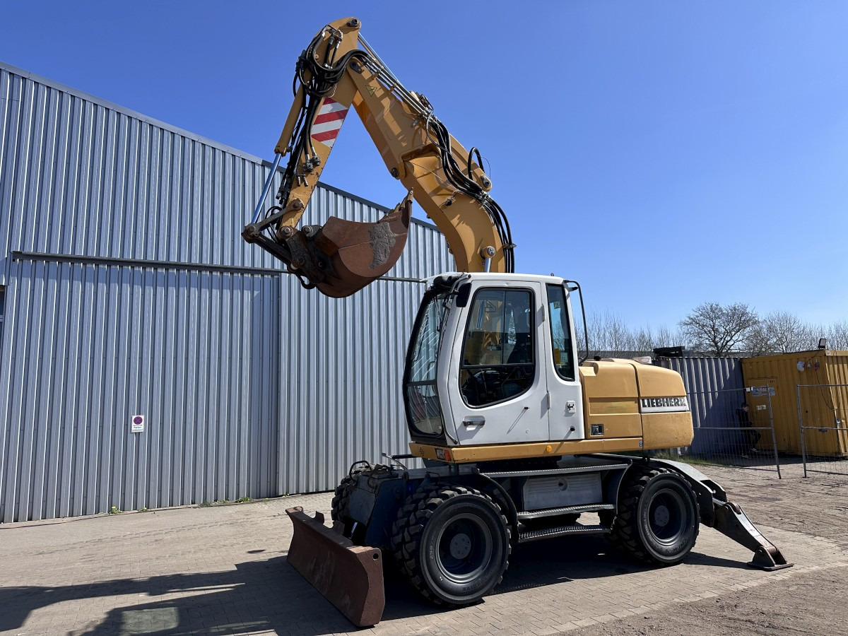 LIEBHERR A 314 All hydr. lines SW 33- 30 Km/h - 轮式挖掘机:图1 LIEBHERR A 314 All hydr. lines SW 33- 30 Km/h - 轮式挖掘机:图1