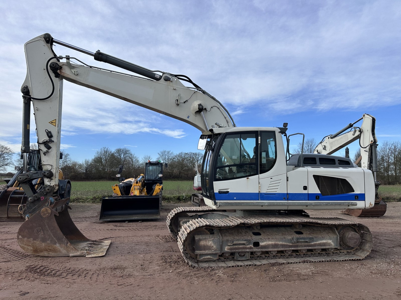 LIEBHERR R 924 LC Top Zustand !!! Kein 914- 916- 920- 926 - 履带式挖掘机:图1 LIEBHERR R 924 LC Top Zustand !!! Kein 914- 916- 920- 926 - 履带式挖掘机:图1